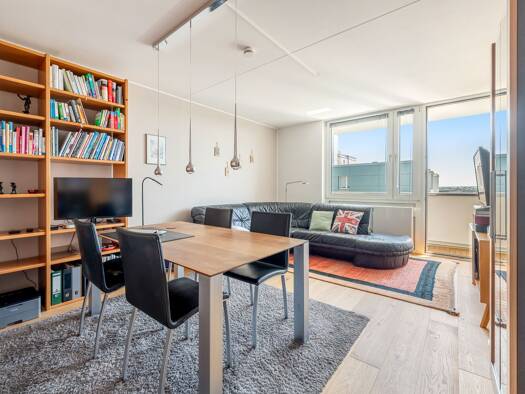 Wohnung zum Kauf 379.000 € 2 Zimmer 60 m² 8. Geschoss Unterhaching 82008