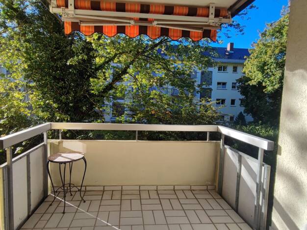 Wohnung zur Miete 800 € 2 Zimmer 65 m² 4 Geschosse frei ab sofort Singen Singen (Hohentwiel) 78224