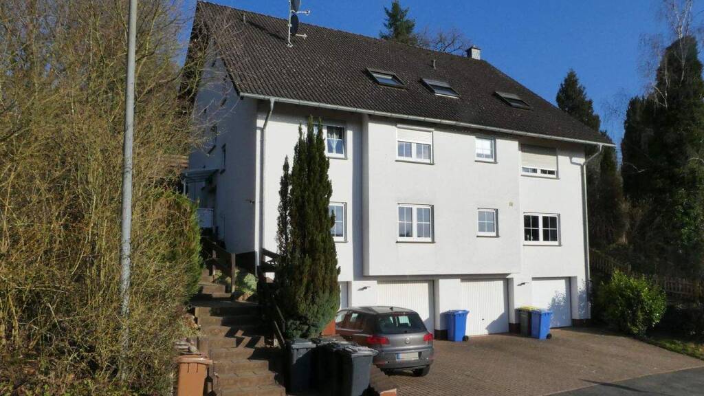 Wohnung zum Kauf 290.000 € 5,5 Zimmer 136 m² 2. Geschoss Hellstein Brachttal 63636