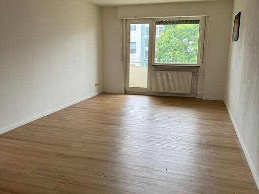 Wohnung zur Miete 740 € 1,5 Zimmer 39 m² 1. Geschoss frei ab sofort Hanauer Straße Waldhof Waldhof 68305