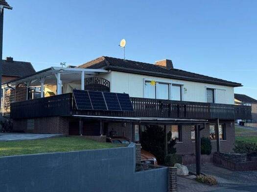 Einfamilienhaus zum Kauf 185.000 € 5,5 Zimmer 144 m² 620 m² Grundstück frei ab sofort Gerblingerode Duderstadt 37115