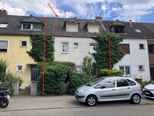 Reihenmittelhaus zum Kauf provisionsfrei 149.000 € 5 Zimmer 145 m² 225 m² Grundstück Süd Ludwigshafen am Rhein 67061