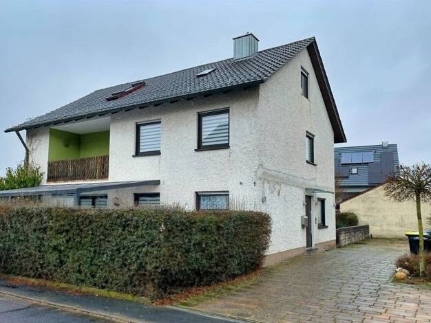Einfamilienhaus zum Kauf 360.000 € 5 Zimmer 144 m² 533 m² Grundstück Röthlein Röthlein 97520