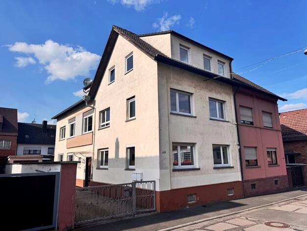 Doppelhaushälfte zum Kauf 279.000 € 9 Zimmer 217 m² 376 m² Grundstück Wörth a.Main 63939