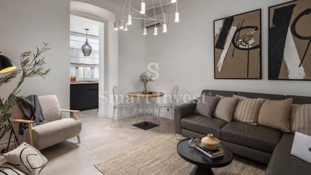 Wohnung zum Kauf 240.000 € 3 Zimmer 50 m² 2. Geschoss Center