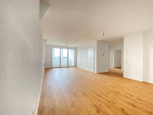 Wohnung zur Miete 1.350 € 3 Zimmer 90 m² Geschoss 3/4 frei ab sofort Meisterstraße 19 Engstlatt Balingen 72336