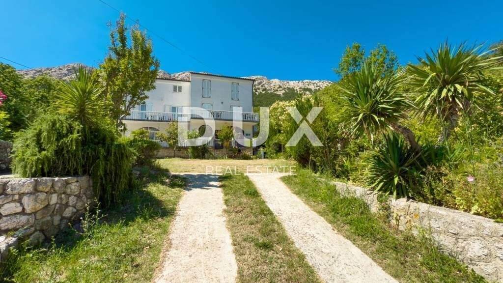 Haus zum Kauf 12 Zimmer 295 m² Baska