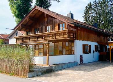 Doppelhaushälfte zum Kauf 1.250.000 € 3,5 Zimmer 143 m² 560 m² Grundstück Holzkirchen Holzkirchen 83607