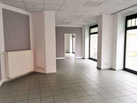 Laden zur Miete provisionsfrei 320 € 3 Zimmer 69 m² Verkaufsfläche Mörikestraße 4 Marienthal Zwickau 08060