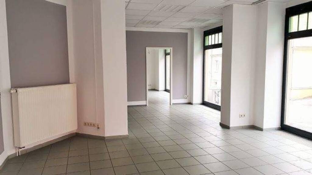 Laden zur Miete provisionsfrei 320 € 3 Zimmer 69 m² Verkaufsfläche Mörikestraße 4 Marienthal Zwickau 08060