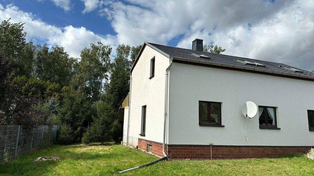 Mehrfamilienhaus zum Kauf 249.000 € 6 Zimmer 250 m² 903 m² Grundstück Röhrsdorf 09247