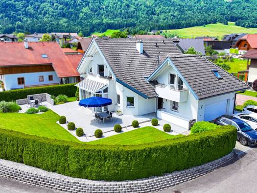 Einfamilienhaus zum Kauf 1.290.000 € 9 Zimmer 230 m² 743 m² Grundstück Tiefgraben 5310