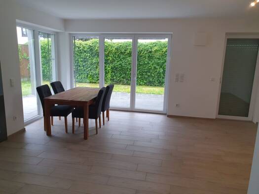 Terrassenwohnung zum Kauf provisionsfrei 325.000 € 2 Zimmer 74 m² Geschoss EG/4 Burghausen 84489