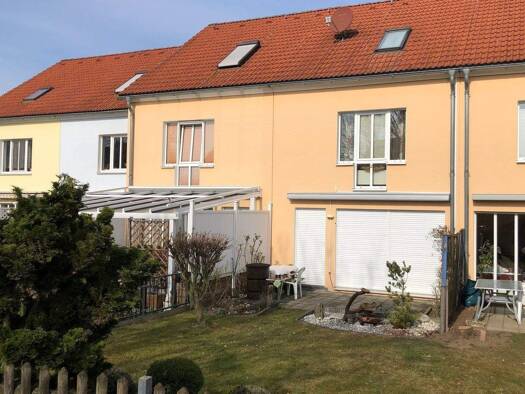 Reihenmittelhaus zum Kauf als Kapitalanlage geeignet 200.000 € 4 Zimmer 180 m² Grundstück Würzburger Straße 19 Apolda Apolda 99510