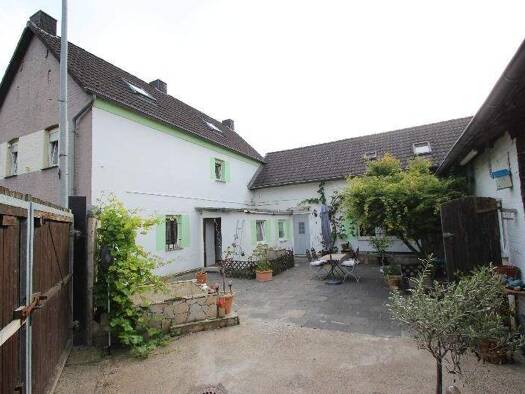 Bauernhaus zum Kauf 419.000 € 12 Zimmer 253 m² 395 m² Grundstück Ranzel Niederkassel 53859