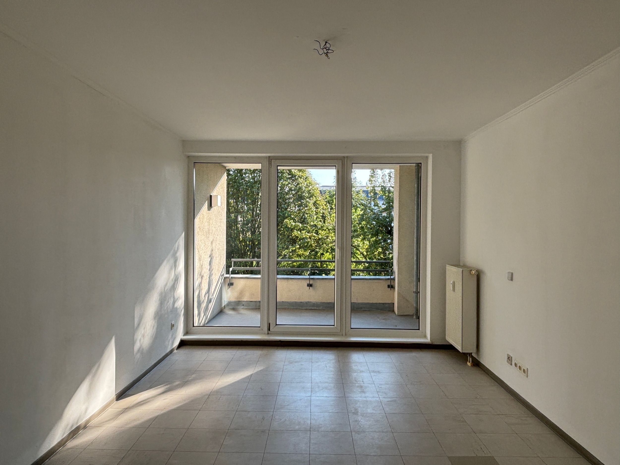 Wohnung zur Miete 1.029 € 3 Zimmer 75,8 m²<br/>Wohnfläche 1.<br/>Geschoss 01.10.2024<br/>Verfügbarkeit Arnouxstraße 29 Französisch Buchholz Berlin 13127