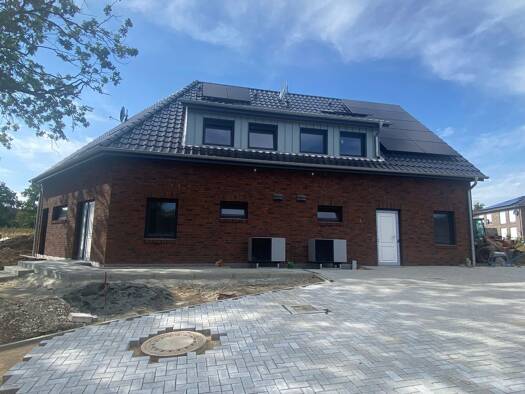 Doppelhaushälfte zur Miete 1.890 € 5 Zimmer 117 m² frei ab 01.12.2025 Klarer Streck 21 B Stade 21680