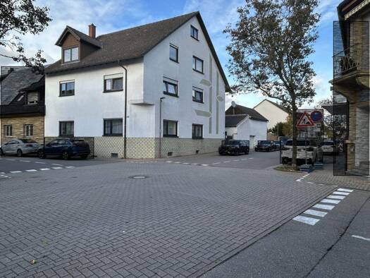 Mehrfamilienhaus zum Kauf 750.000 € 9 Zimmer 250 m² 614 m² Grundstück Ketsch 68775