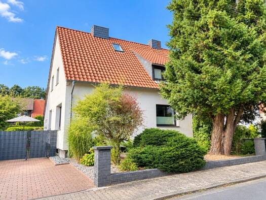 Doppelhaushälfte zum Kauf 249.000 € 5 Zimmer 100 m² 623 m² Grundstück Ehmen Wolfsburg 38442