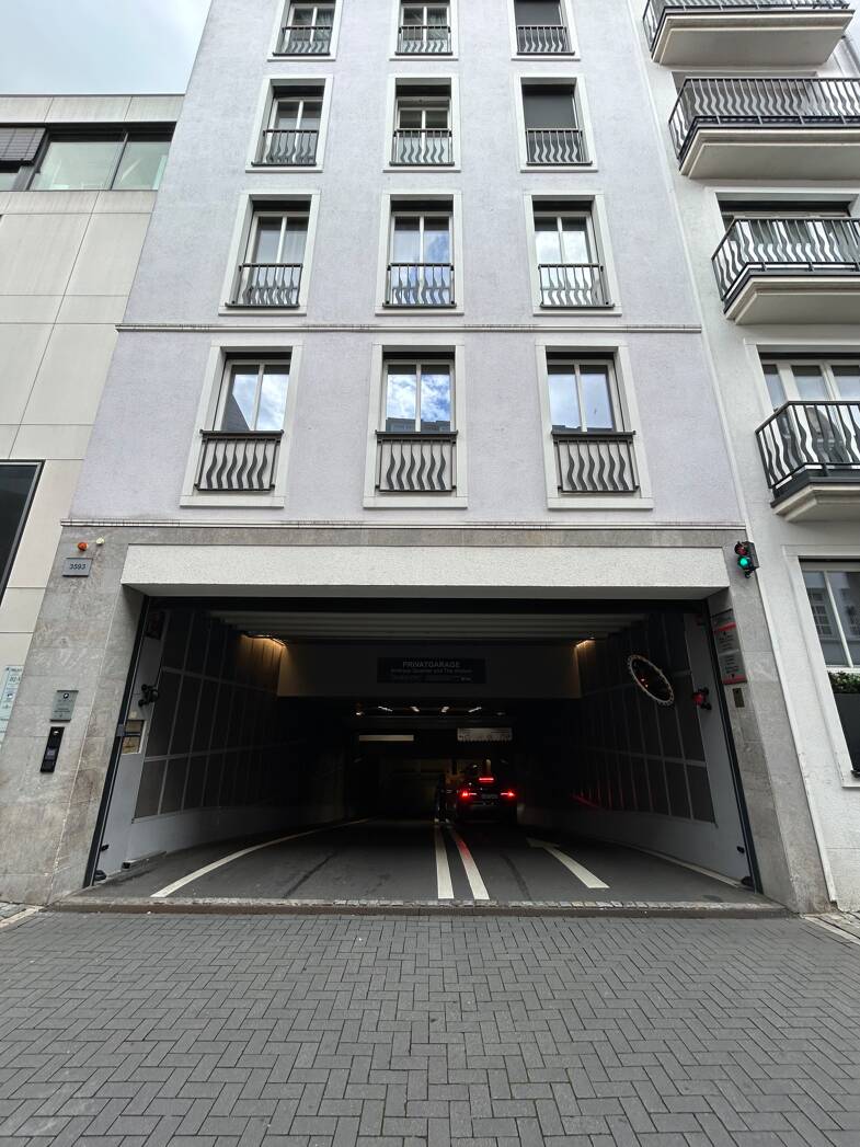 Tiefgaragenstellplatz zur Miete provisionsfrei 210 € Neubrueckstrasse 1 Altstadt Düsseldorf 40213