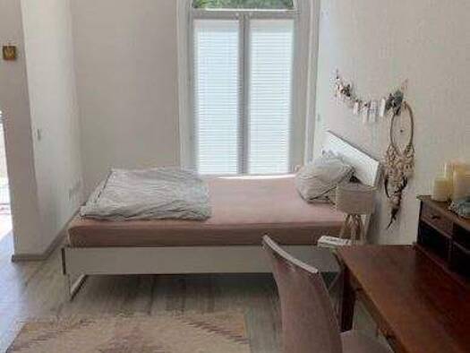 Studio zur Miete 300 € 1 Zimmer 42 m² EG Blankenburger Str. 17a Saalfeld Saalfeld/Saale 07318