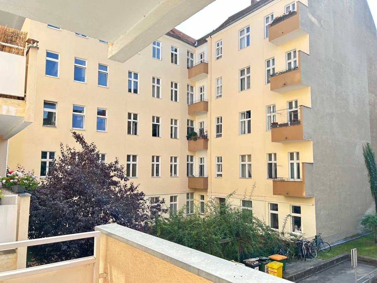 Wohnung zum Kauf 339.000 € 2 Zimmer 59,5 m²<br/>Wohnfläche 1.<br/>Geschoss Zillestraße 113 Charlottenburg Berlin 10585