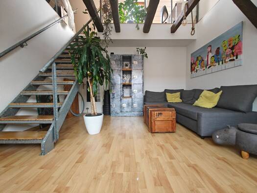 Maisonette zur Miete 510 € 2,5 Zimmer 60,5 m² Geschoss 3/4 frei ab 01.06.2026 Altlindenau Leipzig 04177