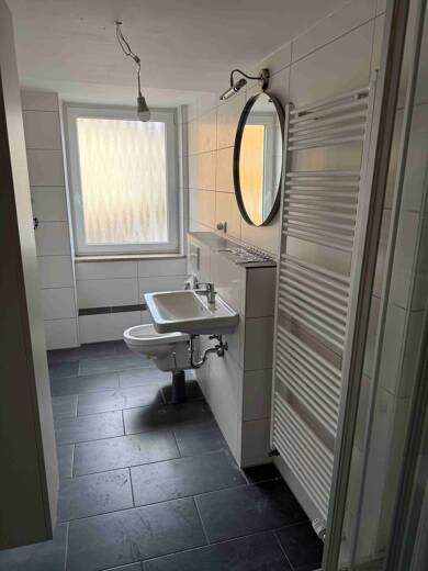 Wohnung zur Miete 800 € 3 Zimmer 97,9 m² 1. Geschoss frei ab sofort Steinweg 1 Altstadt Kassel 34117
