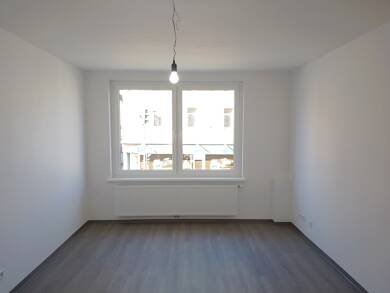 Wohnung zur Miete 525 € 3 Zimmer 70 m² 1. Geschoss frei ab sofort Hafenstraße 78-80 Lehe Bremerhaven 27576