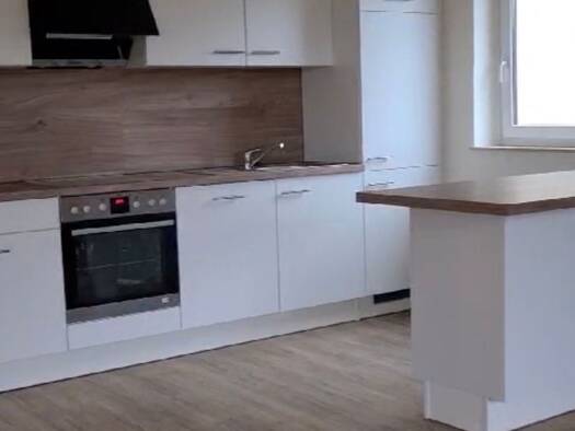Wohnung zur Miete 955 € 3 Zimmer 95 m² Geschoss EG/2 frei ab 01.11.2025 Ostend Fulda 36043