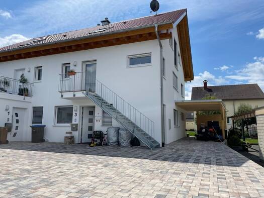Doppelhaushälfte zur Miete 2.450 € 8 Zimmer 178 m² frei ab 01.09.2026 Iznang Moos 78345
