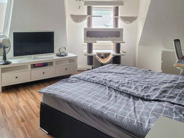 Wohnung zum Kauf 130.000 € 4 Zimmer 91,1 m² 3. Geschoss Kray Stadtbezirk VII 45307