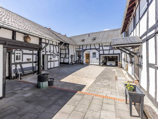 Einfamilienhaus zum Kauf 998.000 € 8 Zimmer 232 m² 1.554 m² Grundstück Duisdorf Hardtberg 53123