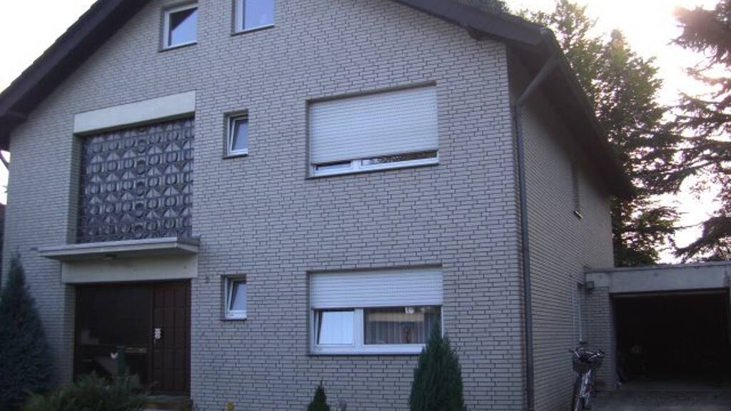 Mehrfamilienhaus zum Kauf provisionsfrei als Kapitalanlage geeignet 469.000 € 8 Zimmer 217 m² 1.061 m² Grundstück Steinkauzweg 5 Glesch Bergheim 50126