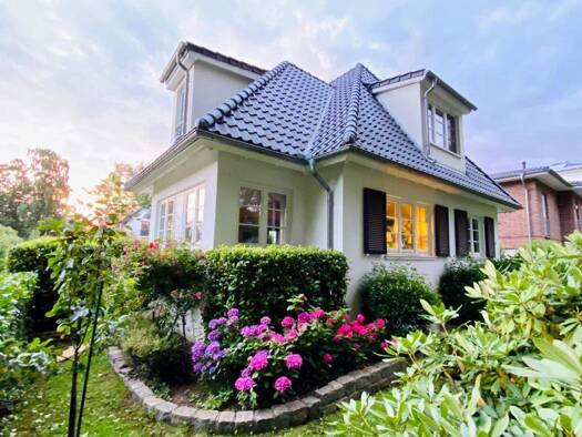 Einfamilienhaus zum Kauf 1.150.000 € 6 Zimmer 178 m² 500 m² Grundstück frei ab sofort Brandenburger Straße 40 Radio Bremen Ost 28211