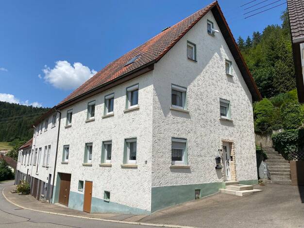 Doppelhaushälfte zum Kauf 130.000 € 6 Zimmer 124 m² 176 m² Grundstück Reichenbach 78564