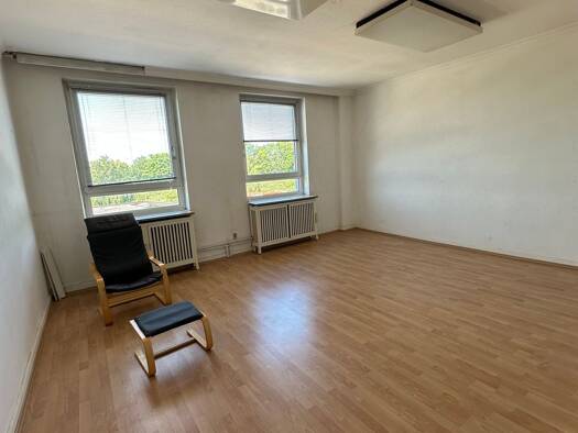 Büro zur Miete 872 m² Bürofläche teilbar ab 229 m² Hamburg 22769