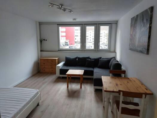 Wohnung zur Miete 620 € 1 Zimmer 27 m² Geschoss 1/31 frei ab sofort Graeffstr. 1 Neuehrenfeld Köln 50823