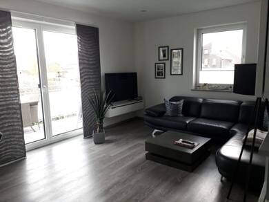 Wohnung zur Miete 945 € 3 Zimmer 105 m² 1. Geschoss frei ab 01.07.2025 Uffenheim Uffenheim 97215