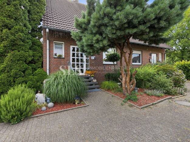 Doppelhaushälfte zum Kauf 319.500 € 3 Zimmer 102 m² 366 m² Grundstück Langenbochum Herten 45701