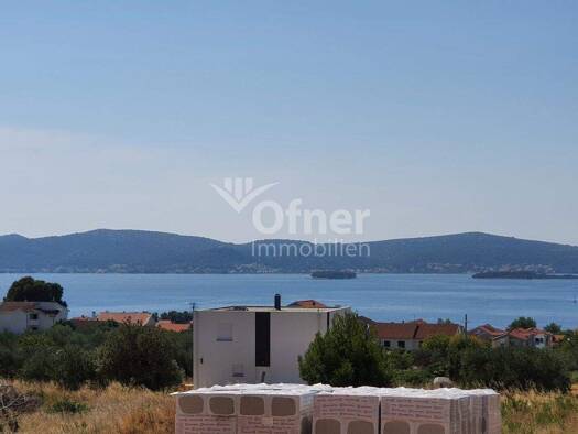 Wohnung zum Kauf 259.924 € 2 Zimmer 92,8 m² Sveti Filip i Jakov 23207