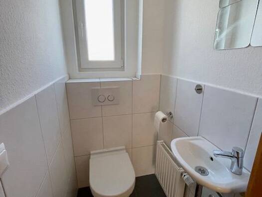 Wohnung zur Miete 1.010 € 3 Zimmer 63 m² Geschoss 2/3 frei ab 01.03.2026 Untertürkheim Stuttgart 70327