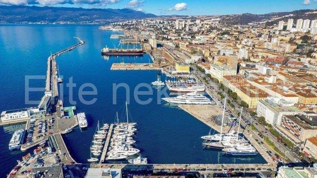 Wohnung zum Kauf 550.000 € 8 Zimmer 140 m² 2. Geschoss Rijeka