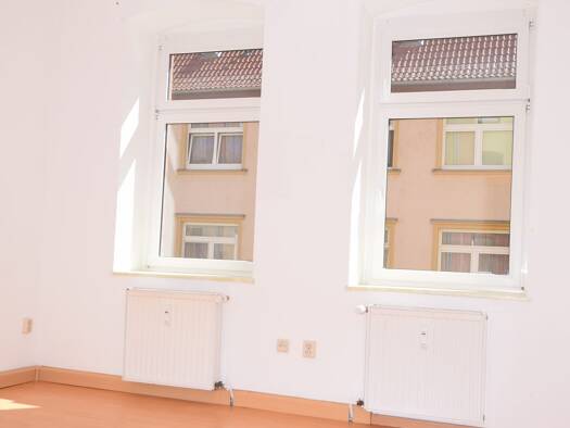 Wohnung zur Miete 278 € 2 Zimmer 42,2 m² 1. Geschoss frei ab sofort Weißenfels Weißenfels 06667