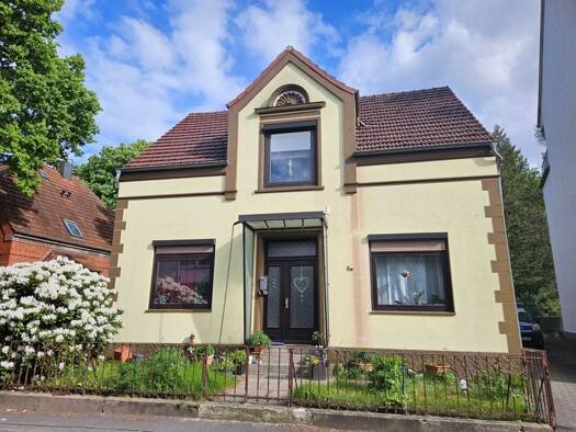 Einfamilienhaus zum Kauf 299.000 € 9 Zimmer 203 m² 843 m² Grundstück Burgdamm Nord 28717