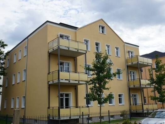 Wohnung zum Kauf 290.000 € 4 Zimmer 109,7 m² 3 Geschosse Heidenau 01809