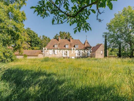 Einfamilienhaus zum Kauf 295.000 € 6 Zimmer 133 m² 9.268 m² Grundstück Magny-Cours 58470