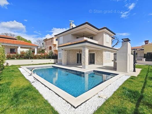 Einfamilienhaus zum Kauf 700.000 € 4 Zimmer 137 m² 550 m² Grundstück Vrbnik 51516