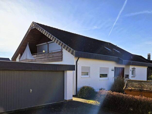 Mehrfamilienhaus zum Kauf provisionsfrei 695.000 € 6 Zimmer 209 m² 877 m² Grundstück Böbingen 73560