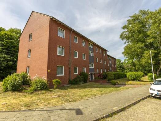 Wohnung zur Miete 749 € 4 Zimmer 86 m² 1. Geschoss Groninger Straße 56 Deichhorst Delmenhorst 27753